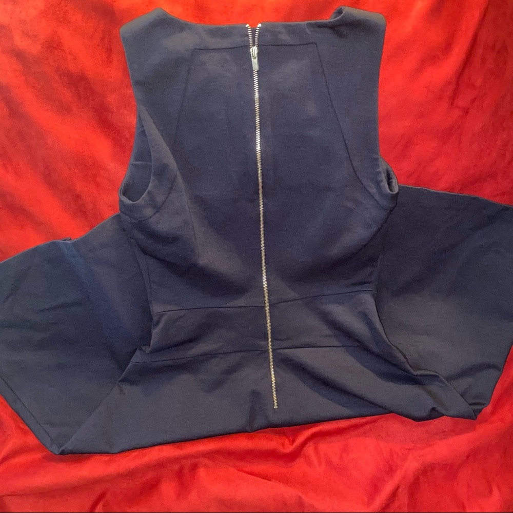 👗NWT- Banana Republic Sleeveless Dress👗 - Picture 4 of 6